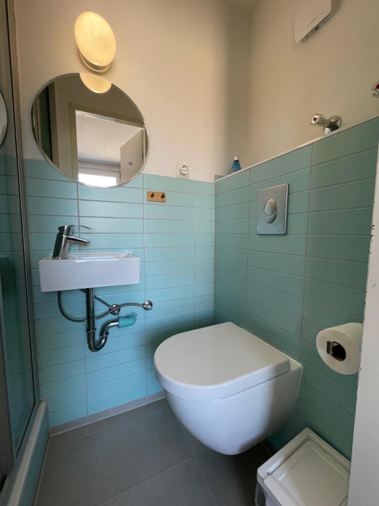 Weltempfaenger Backpacker Hostel Кельн Екстер'єр фото
