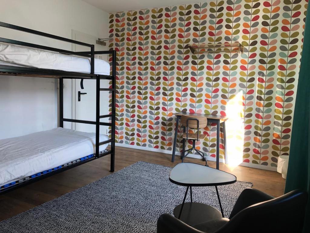 Weltempfaenger Backpacker Hostel Кельн Екстер'єр фото