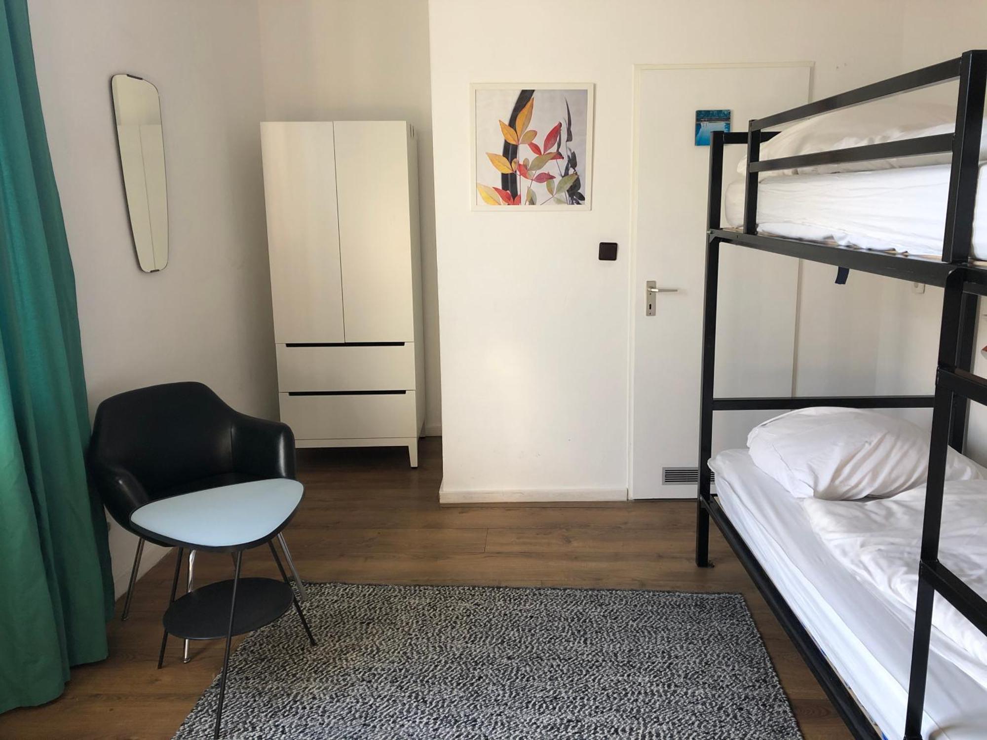 Weltempfaenger Backpacker Hostel Кельн Екстер'єр фото