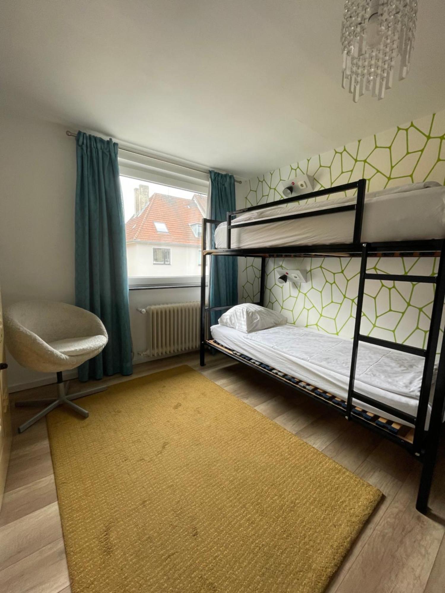 Weltempfaenger Backpacker Hostel Кельн Екстер'єр фото