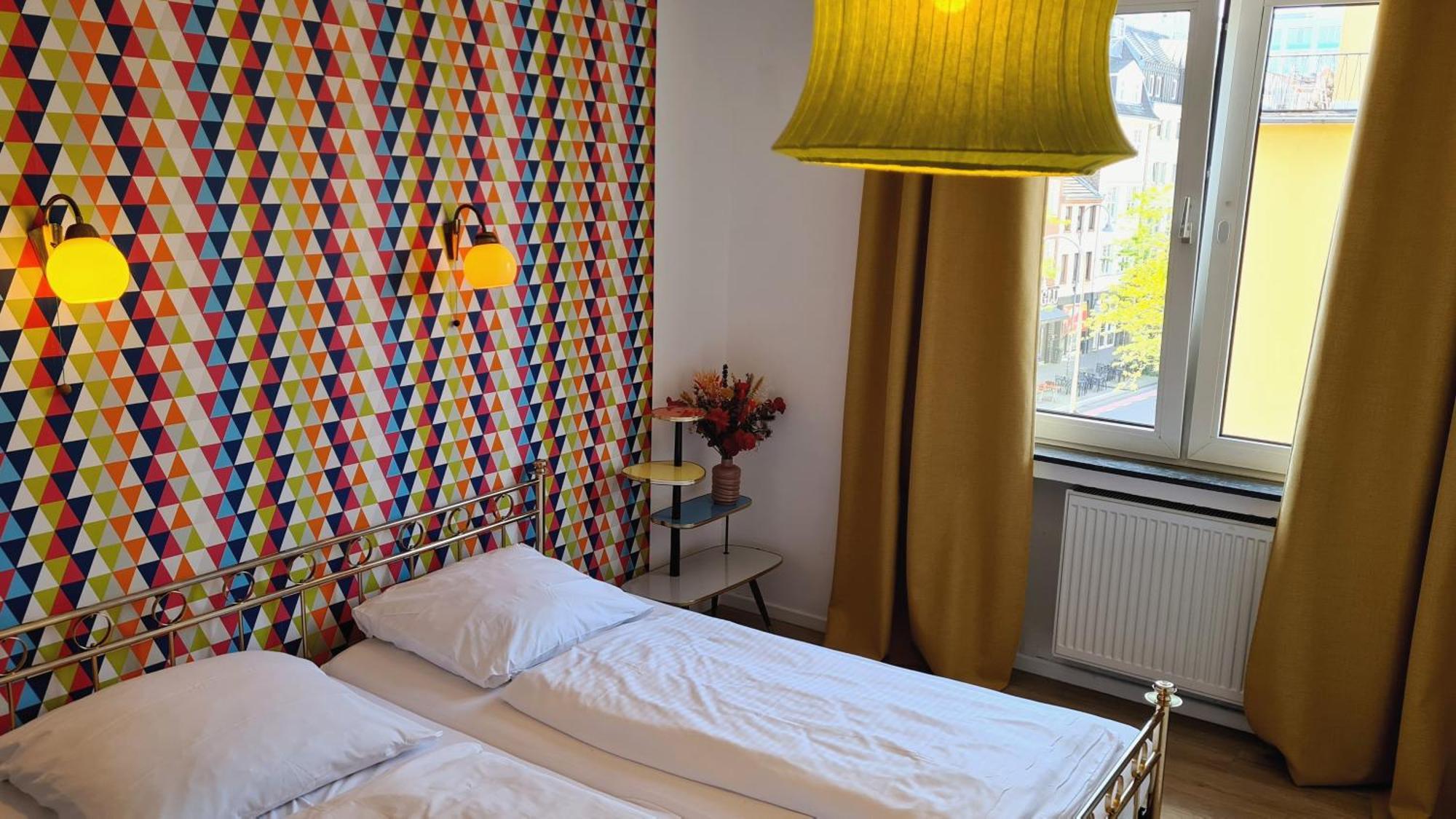 Weltempfaenger Backpacker Hostel Кельн Екстер'єр фото